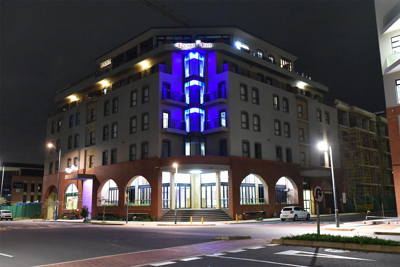 Regal Inn Umhlanga Gateway Дурбан Экстерьер фото